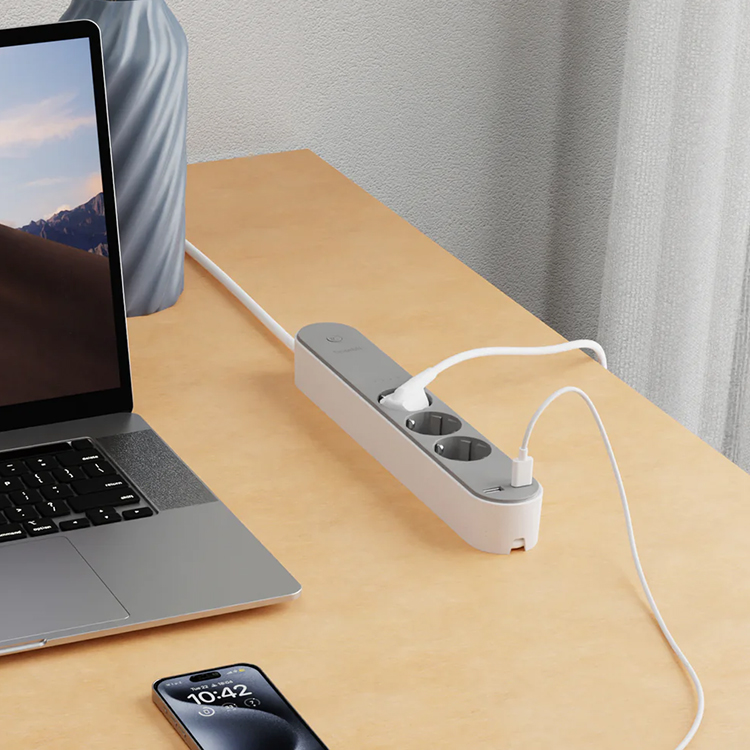 Smart grenuttak med USB 
