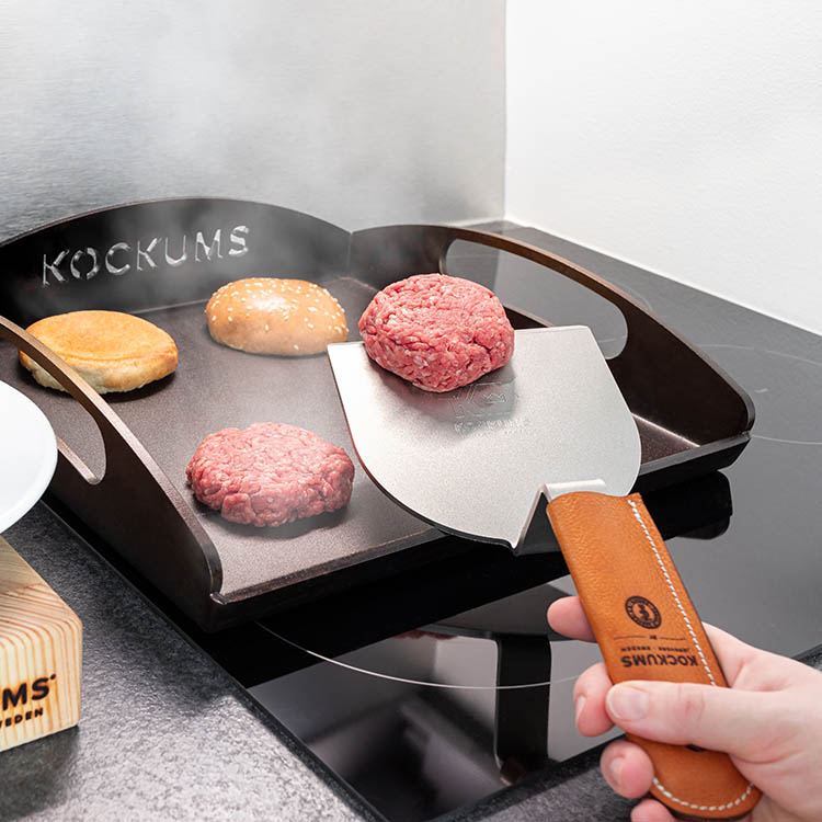 Hamburgerpresse og slikkepott, Kockums Jernverk